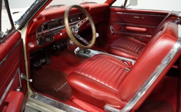 Ford-Fairlane-1967-Fastback-4