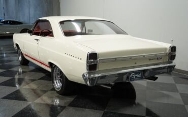 Ford-Fairlane-1967-Fastback-8