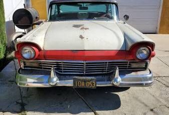 Ford-Fairlane-500-1957-Red