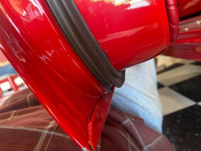Ford-Fairlane-500-1957-RedWhite-Top-RedWhite-Vinyl-6