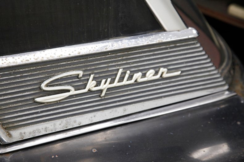 Ford-Fairlane-500-1959-Raven-Black-Red-ampamp-White-27