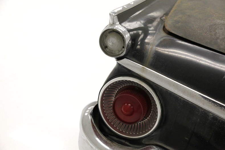 Ford-Fairlane-500-1959-Raven-Black-Red-ampamp-White-30