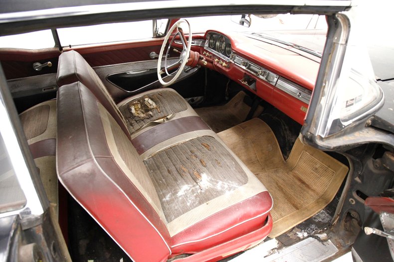 Ford-Fairlane-500-1959-Raven-Black-Red-ampamp-White-42