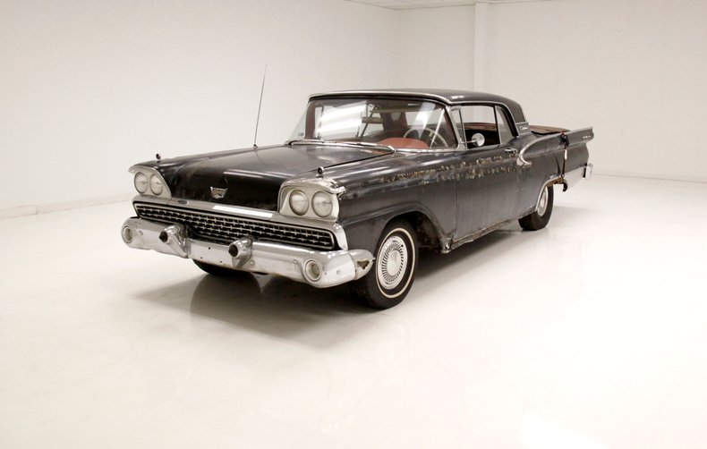 Ford-Fairlane-500-1959-Raven-Black-Red-ampamp-White-47