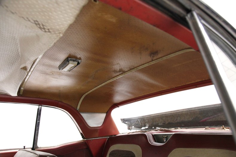 Ford-Fairlane-500-1959-Raven-Black-Red-ampamp-White-7