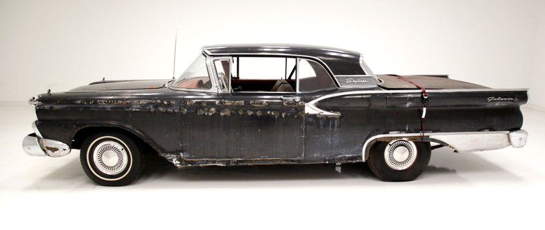 Ford-Fairlane-500-1959-Raven-Black-Red-ampamp-White
