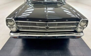 Ford-Fairlane-500-1966-Raven-Black-Red-13