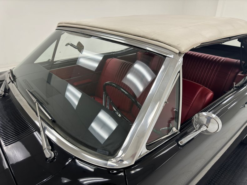 Ford-Fairlane-500-1966-Raven-Black-Red-20