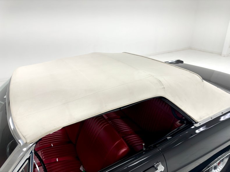 Ford-Fairlane-500-1966-Raven-Black-Red-21