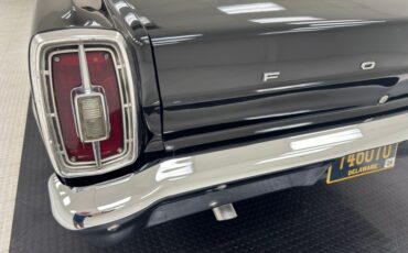 Ford-Fairlane-500-1966-Raven-Black-Red-29
