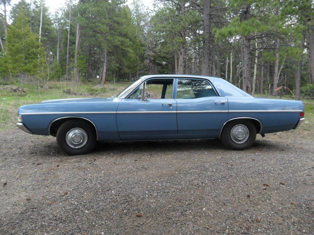 Ford-Fairlane-500-1968-blue-2