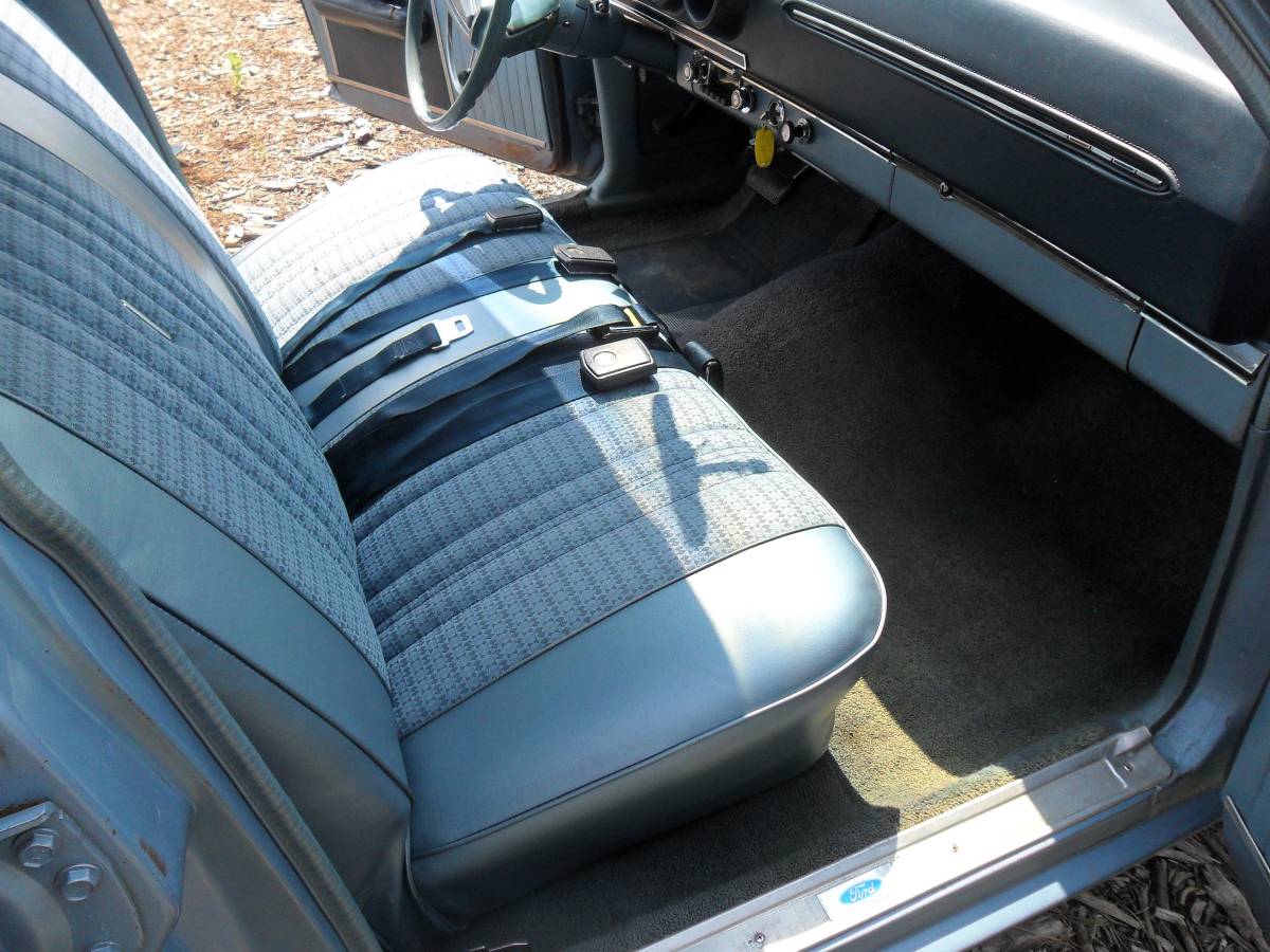 Ford-Fairlane-500-1968-blue-9