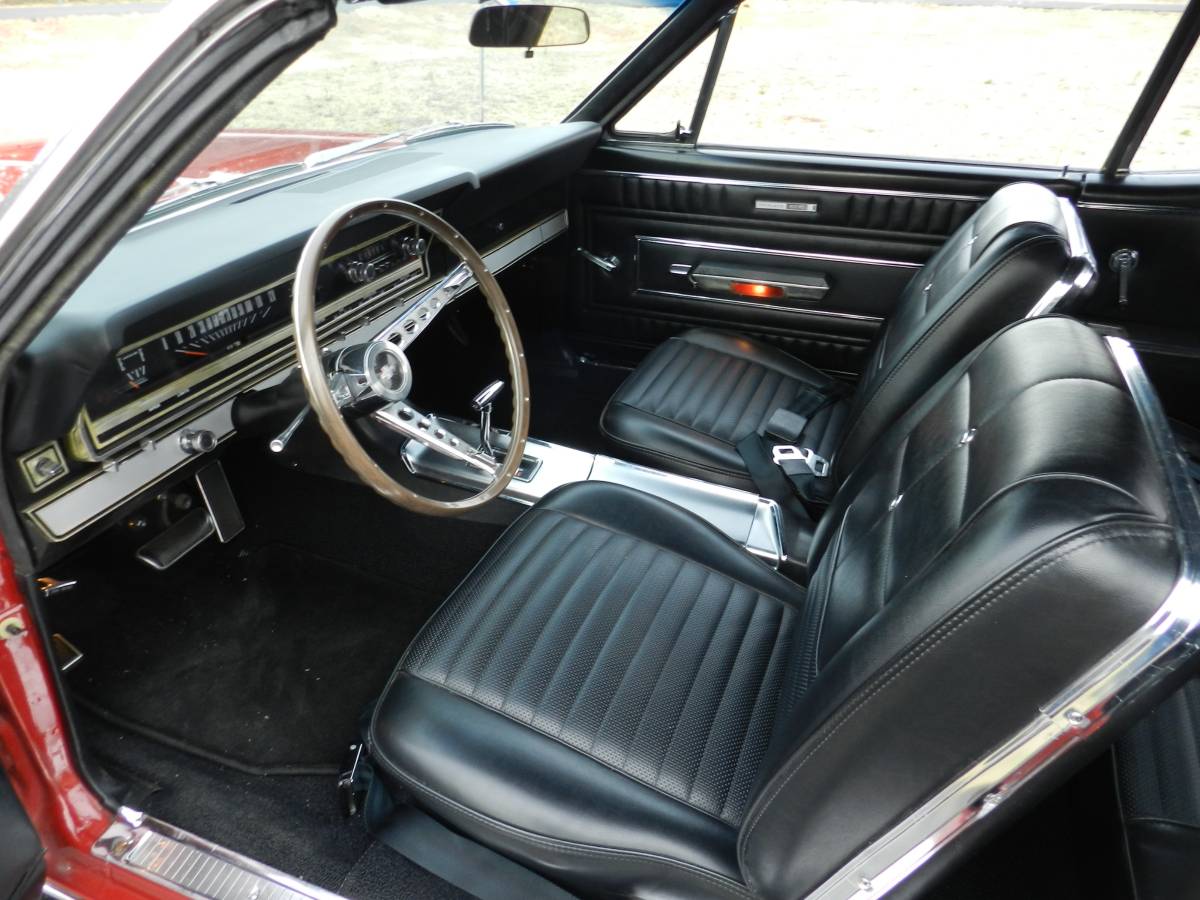 Ford-Fairlane-500-xl-1966-red-10