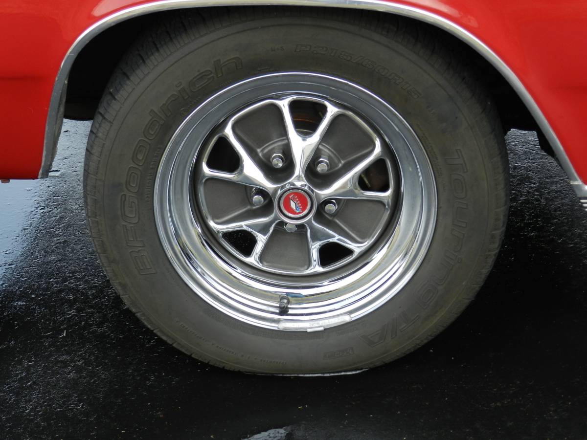 Ford-Fairlane-500-xl-1966-red-4