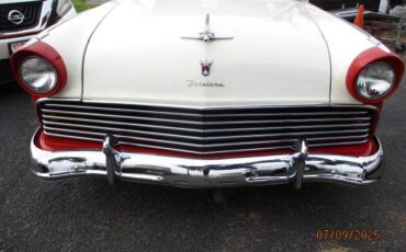 Ford-Fairlane-victoria-1955-red-9