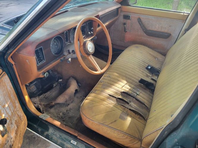 Ford-Fairmont-1978-Green-17