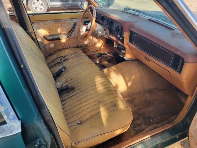 Ford-Fairmont-1978-Green-9