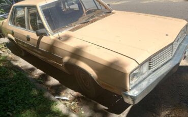 Ford-Fairmont-1978-Yellow-4