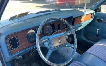 Ford-Fairmont-1982-SEDAN-4-DR-16