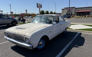 Ford-Falcon-1962-3