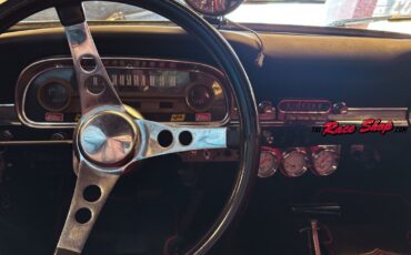 Ford-Falcon-1963-Coupe-13