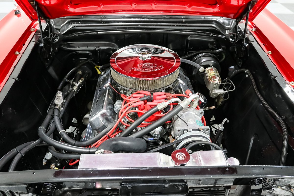 Ford-Falcon-1965-Coupe-10