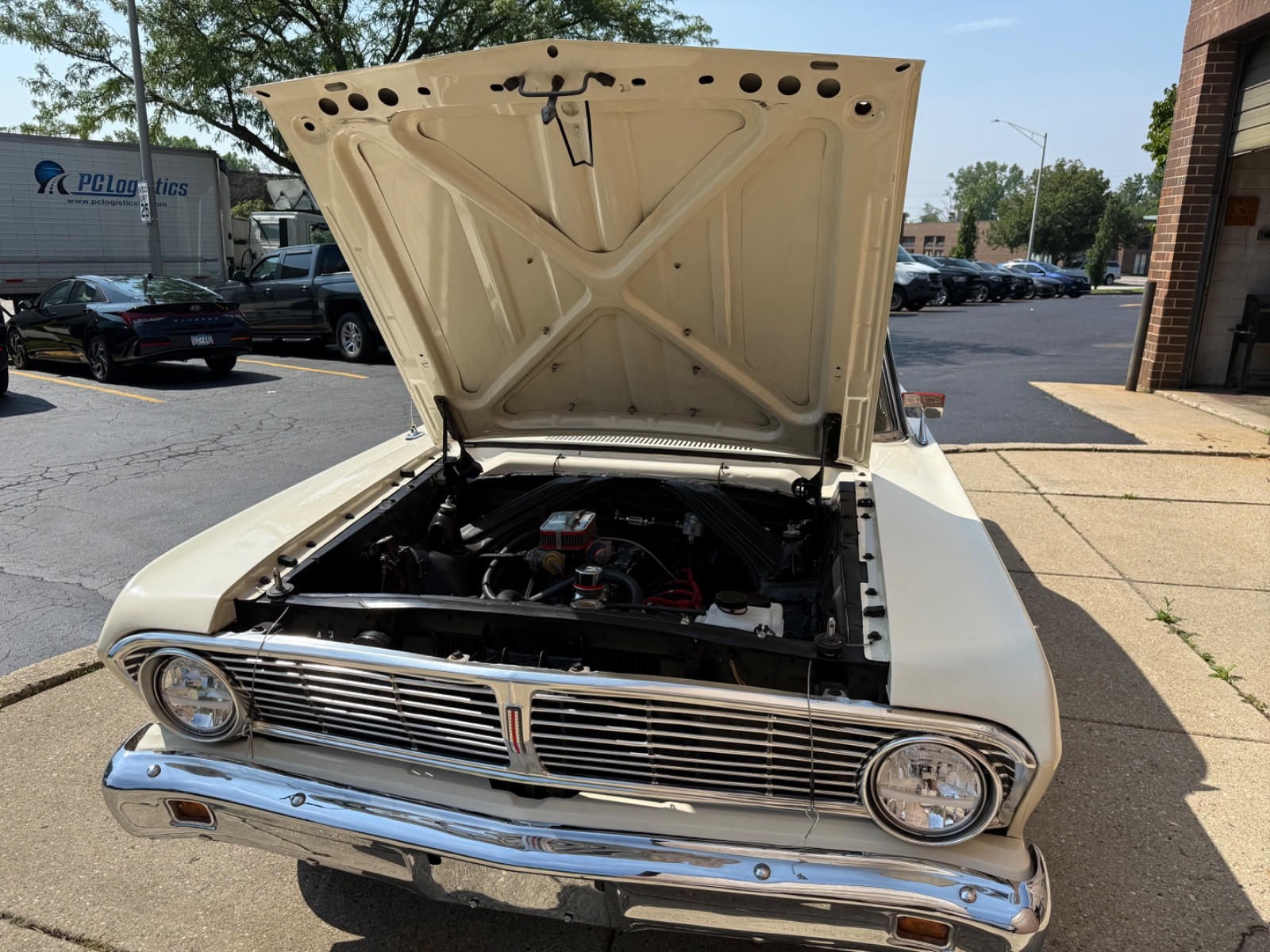 Ford-Falcon-1965-Sedan-19