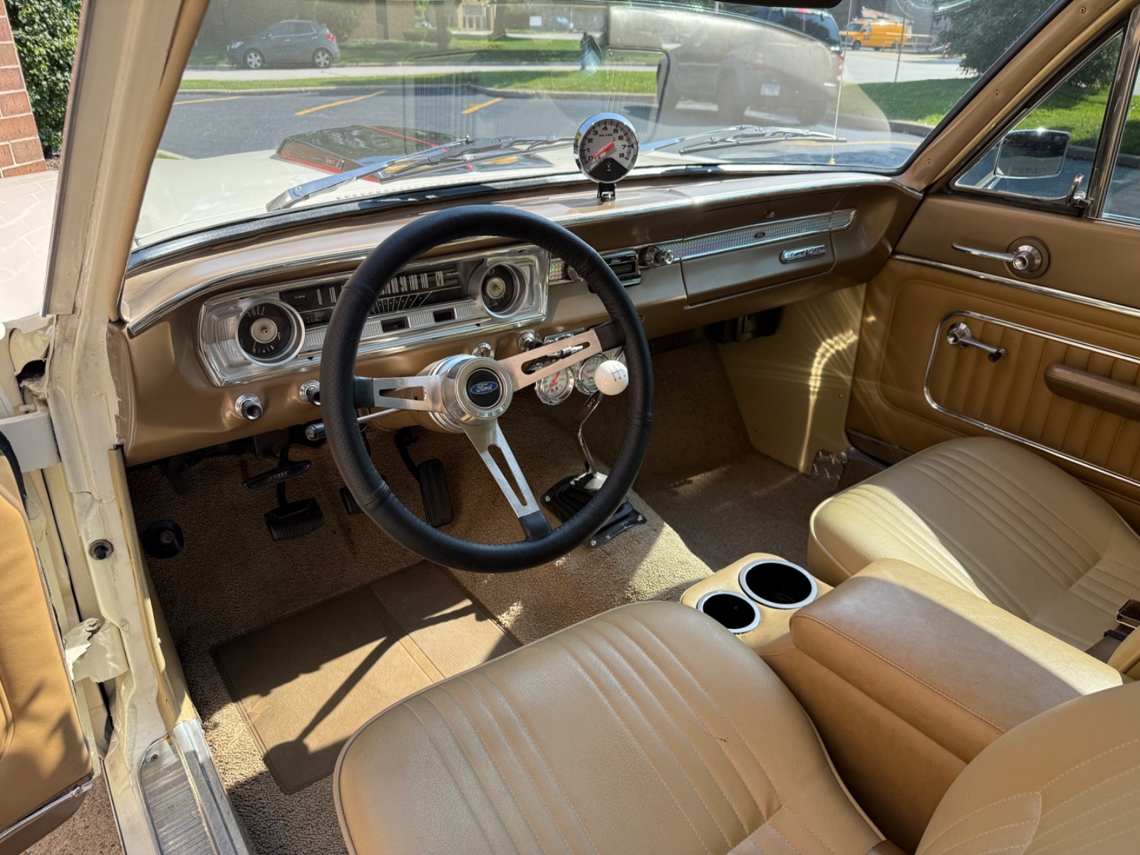 Ford-Falcon-1965-Sedan-28