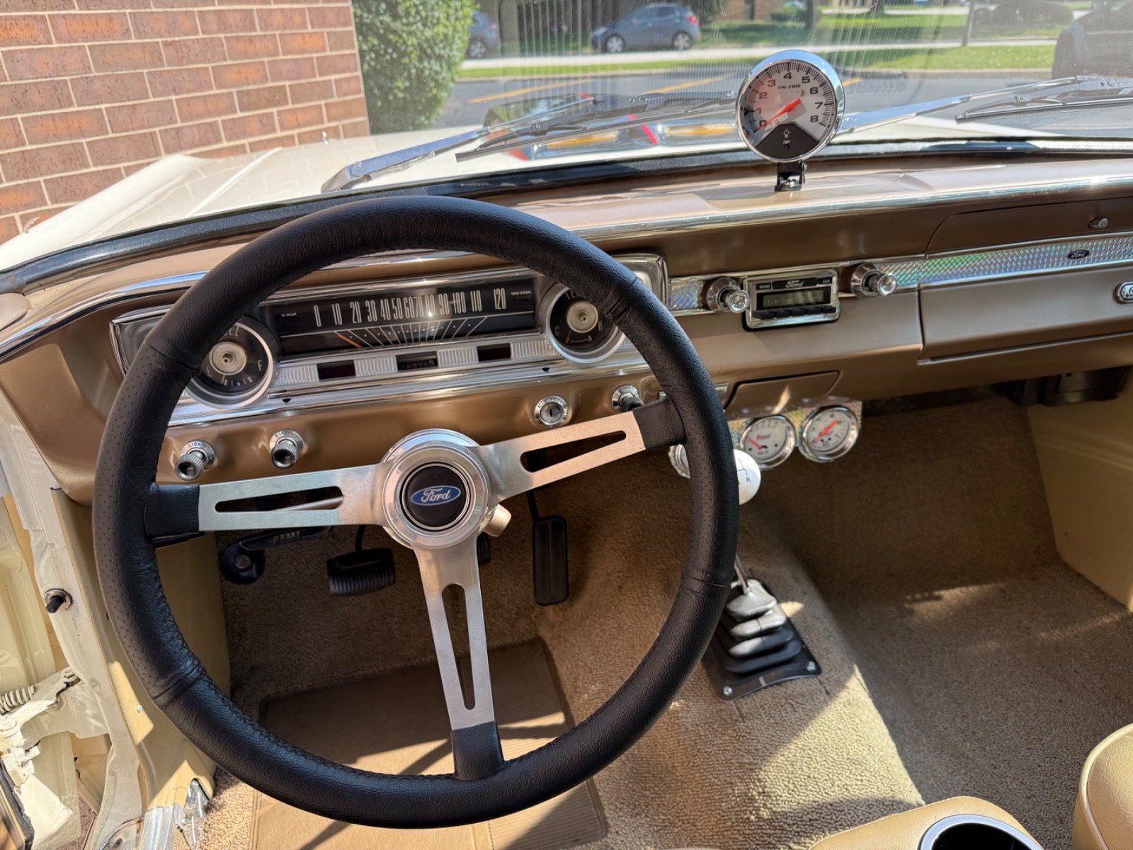Ford-Falcon-1965-Sedan-29