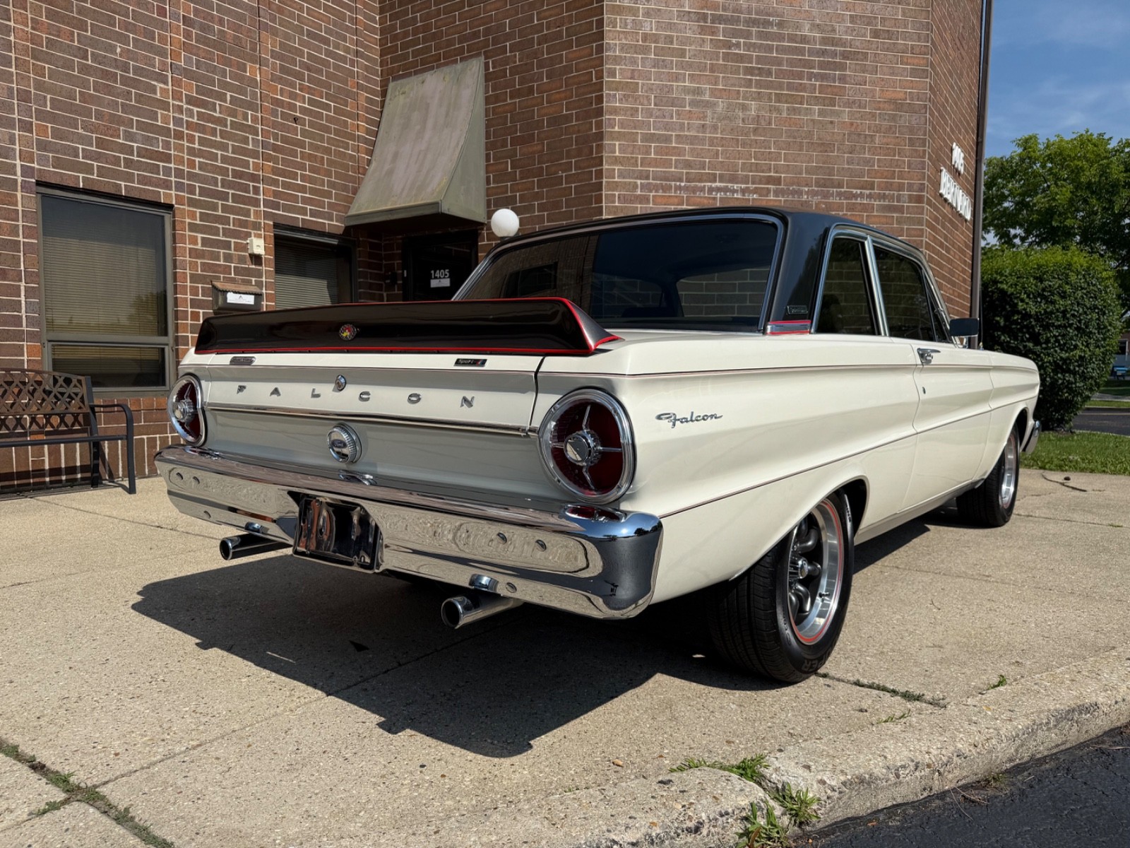 Ford-Falcon-1965-Sedan-6