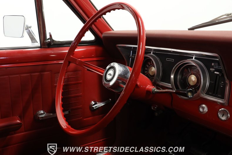 Ford-Falcon-1966-Wimbledon-White-Red-5