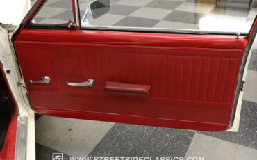 Ford-Falcon-1966-Wimbledon-White-Red-7