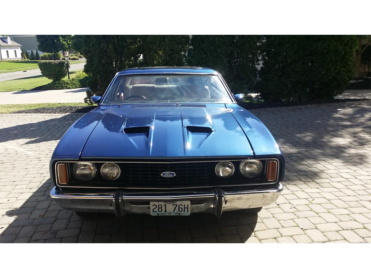 Ford-Falcon-1978-Ford-Vista-Blue-Off-White-10