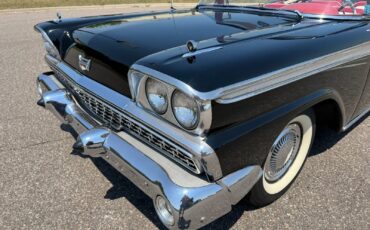 Ford-Farilane-500-Galaxie-Sunliner-1959-20