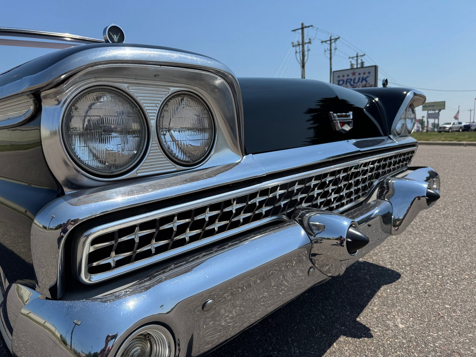 Ford-Farilane-500-Galaxie-Sunliner-1959-22