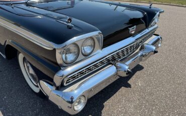 Ford-Farilane-500-Galaxie-Sunliner-1959-24
