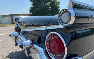 Ford-Farilane-500-Galaxie-Sunliner-1959-26