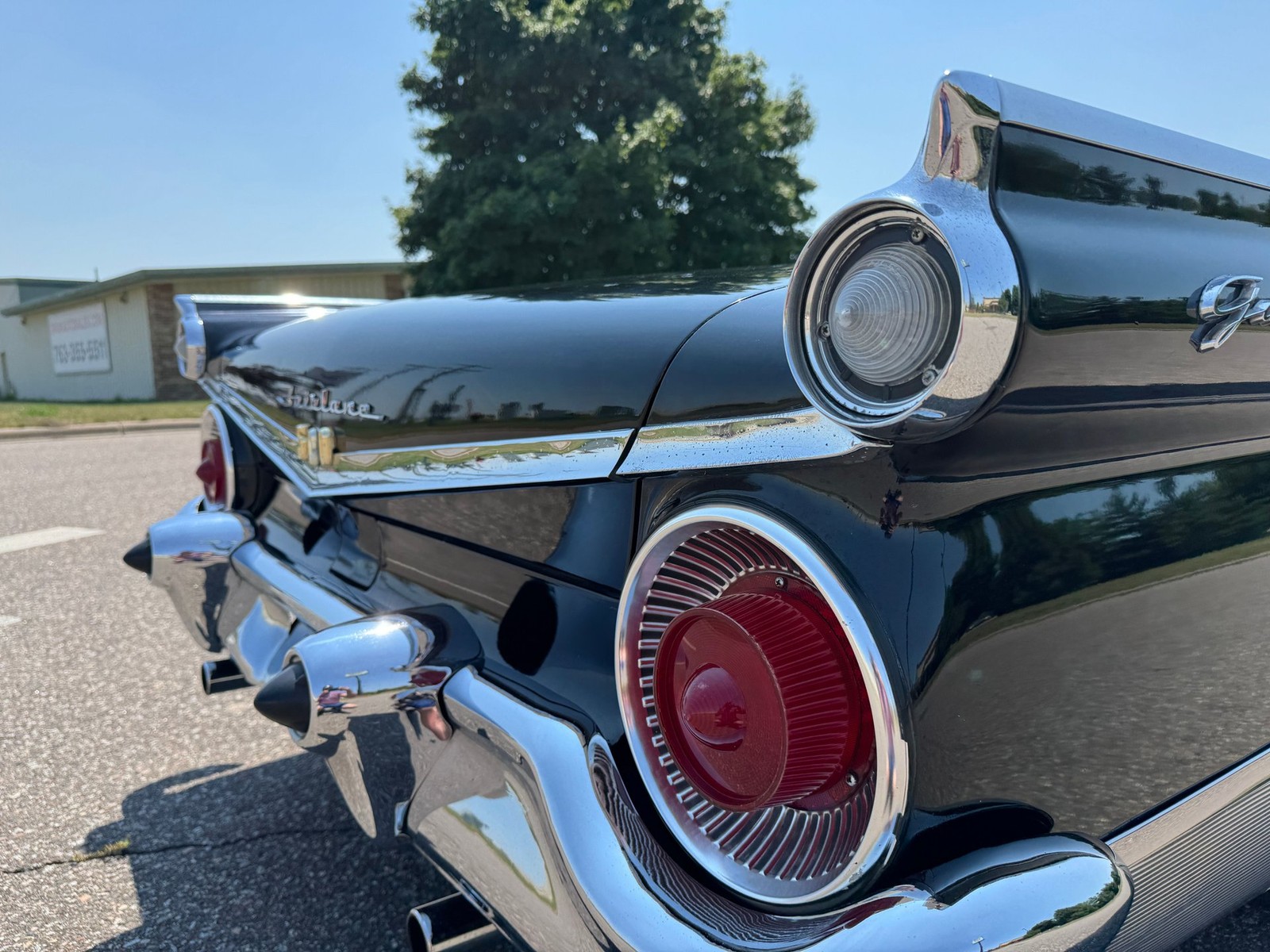 Ford-Farilane-500-Galaxie-Sunliner-1959-26