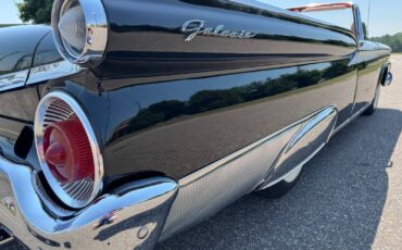 Ford-Farilane-500-Galaxie-Sunliner-1959-27