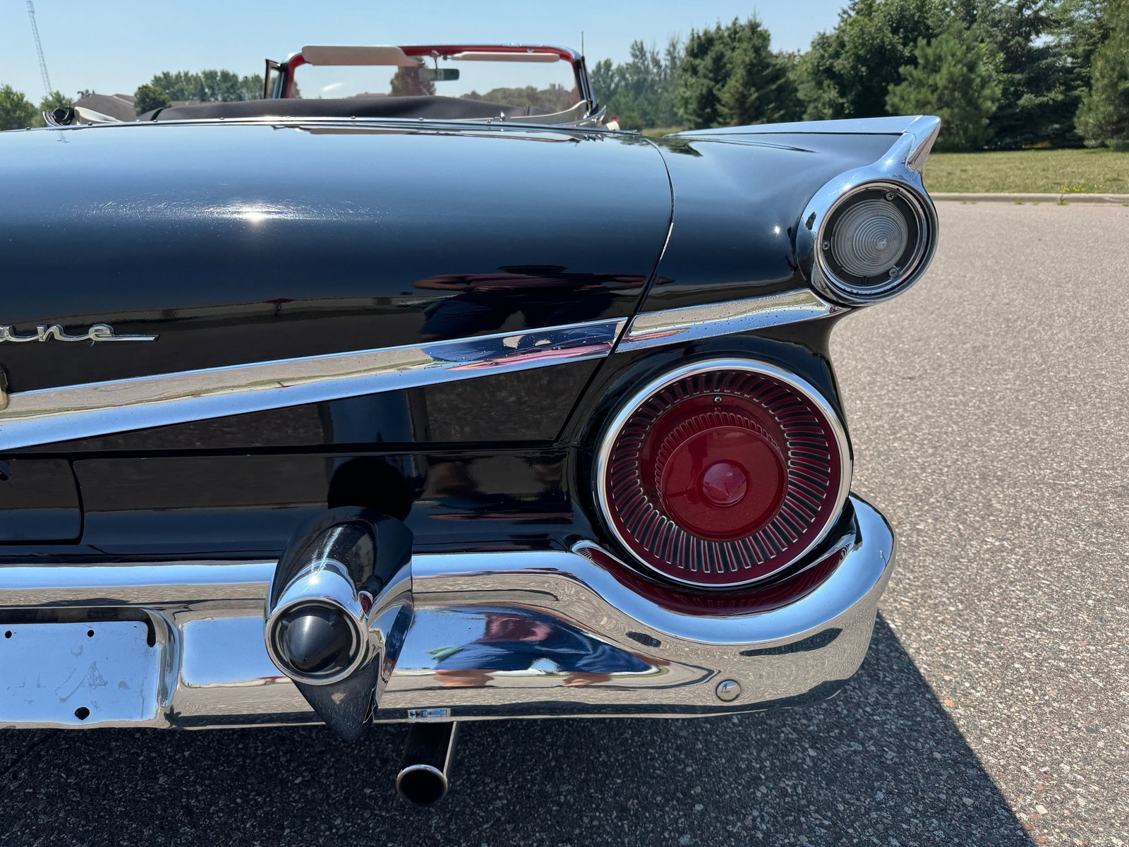 Ford-Farilane-500-Galaxie-Sunliner-1959-36