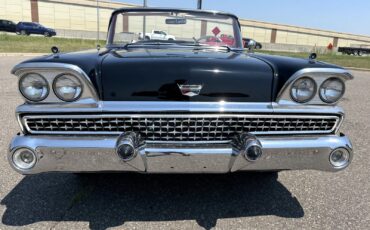 Ford-Farilane-500-Galaxie-Sunliner-1959-8