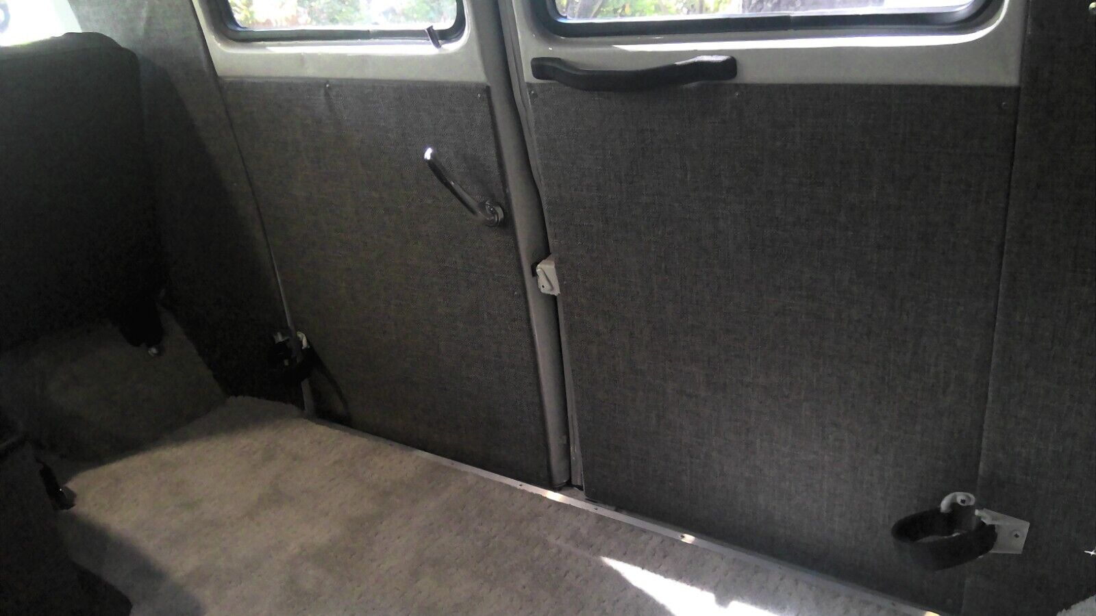 Ford-Ford-Econoline-1967-Van-Camper-15