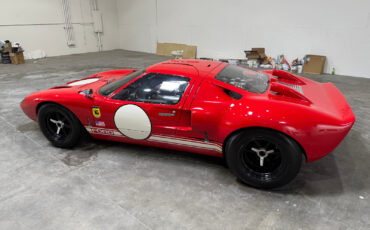Ford-GT40-1966-20