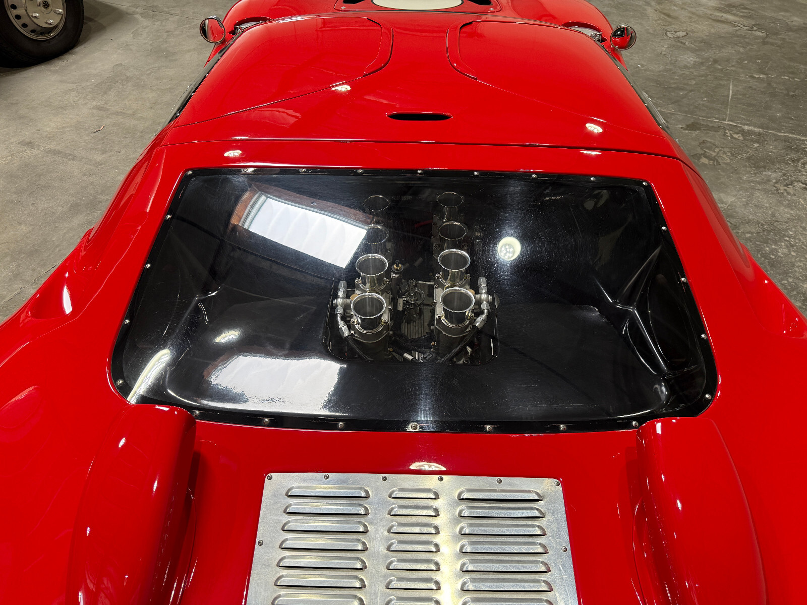 Ford-GT40-1966-21