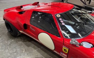 Ford-GT40-1966-25