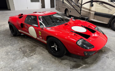 Ford-GT40-1966-26