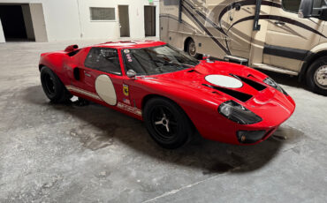 Ford-GT40-1966-29