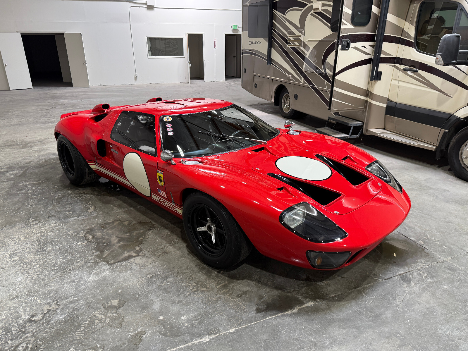 Ford-GT40-1966-3