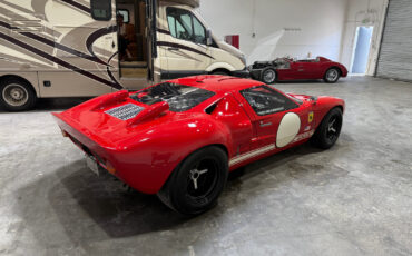 Ford-GT40-1966-6