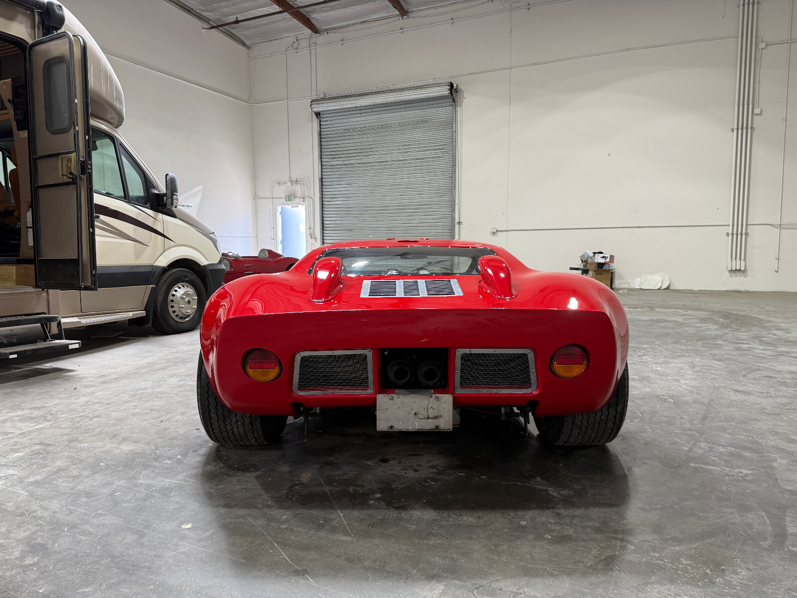 Ford-GT40-1966-7